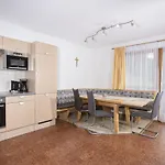 Lejlighed Sonnseitn-2 By Interhome